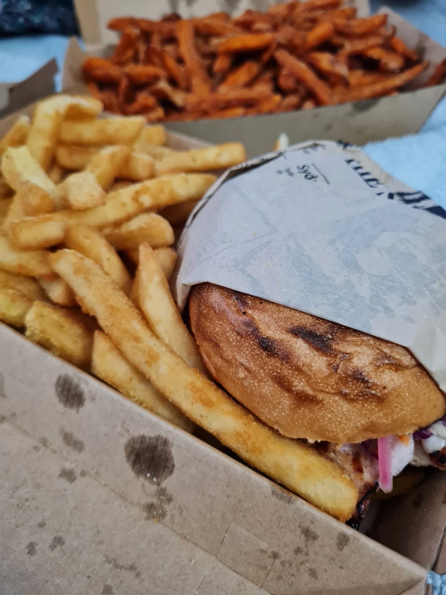 Highlights, Chicken and Chilli Co