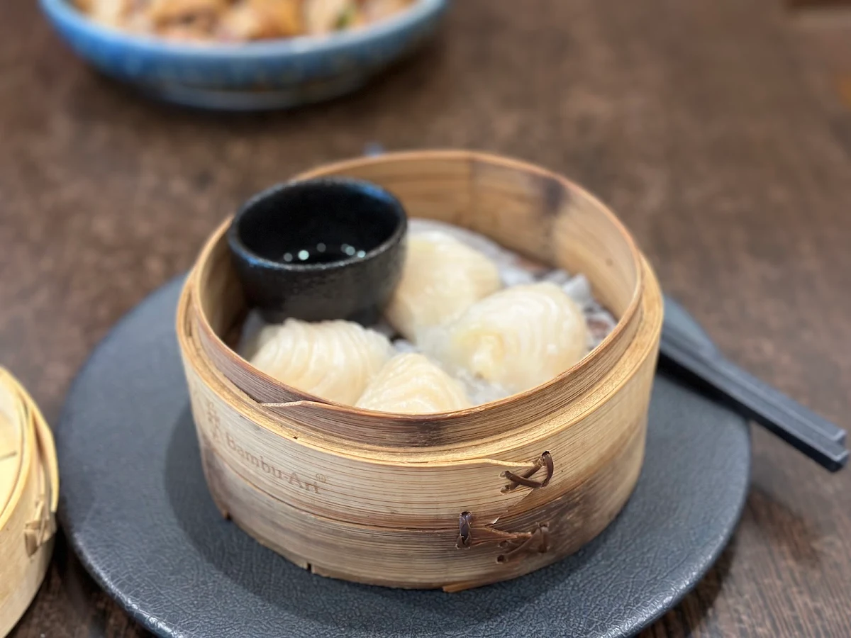 Dim Sim, LARP Restaurant