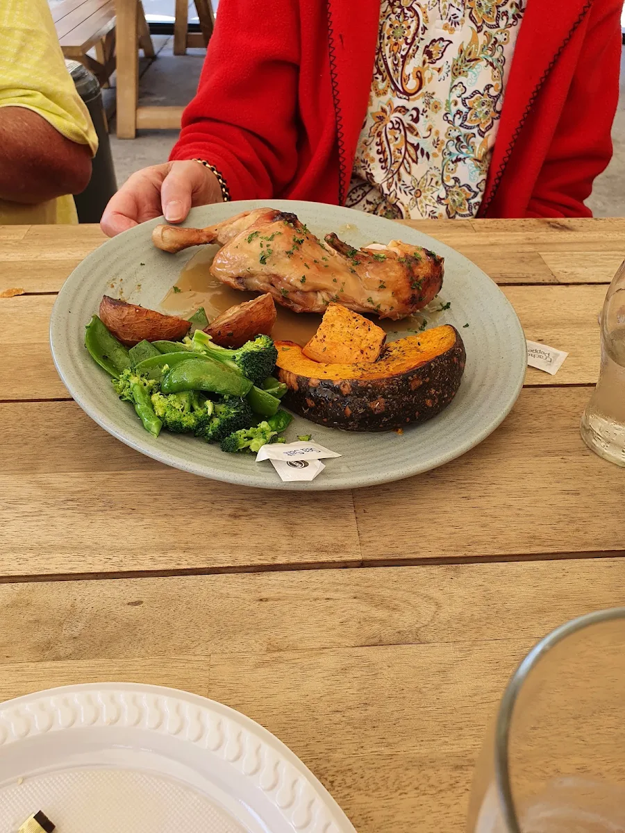 Half Roast Chicken and Vege