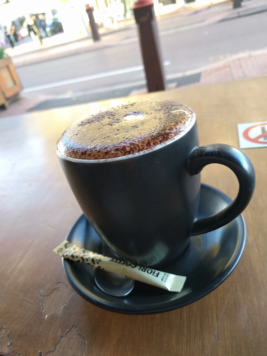 Large Cappuccino, Cafe Gelato