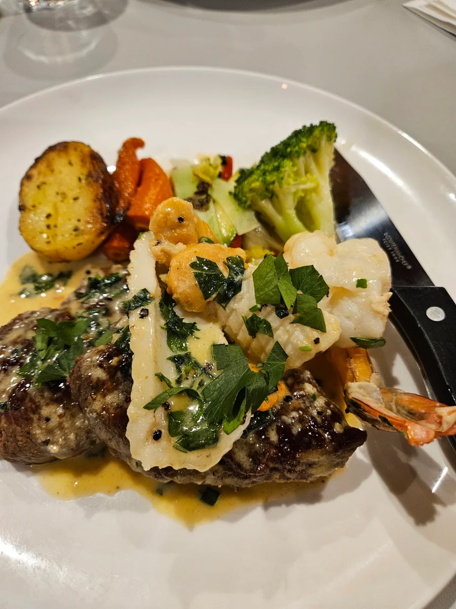 Bistecca Mare E Monte, Luna Rossa Italian Restaurant