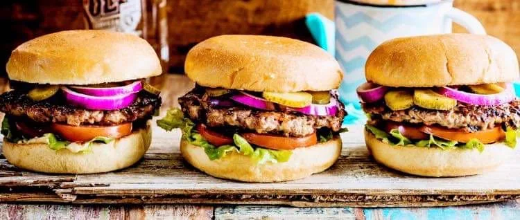 Highlights, Steakroad Bar & Grill