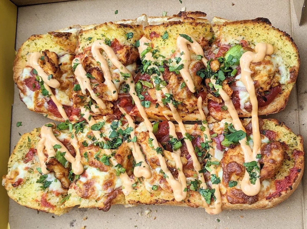 Garlic Bread, The Cheesy Slice