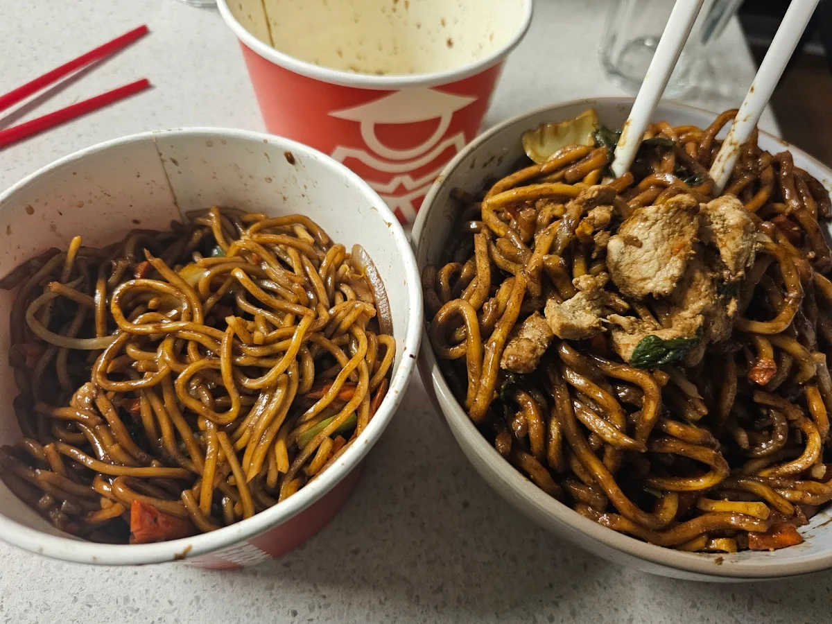 Highlights, Noodle Box Mt Gravatt
