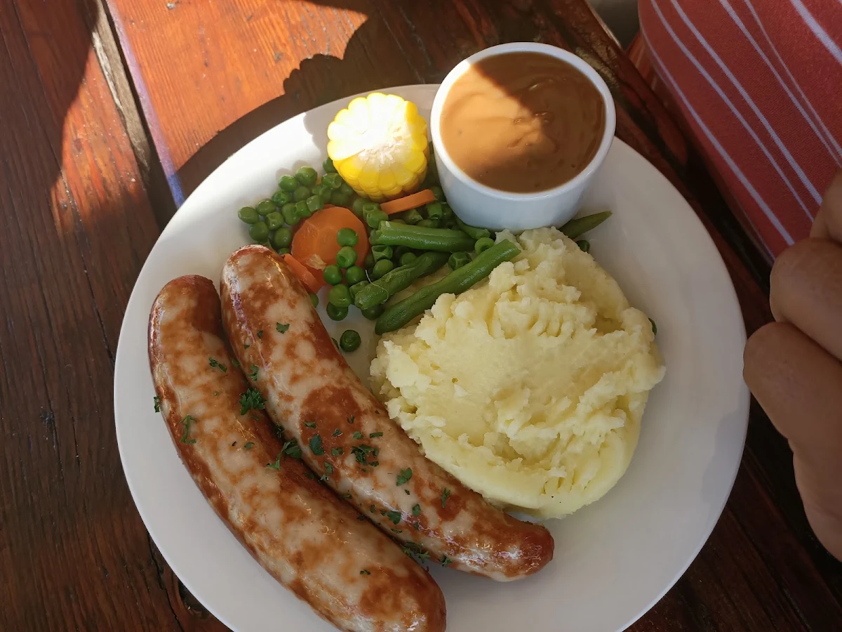Highlights, The Peak Pub