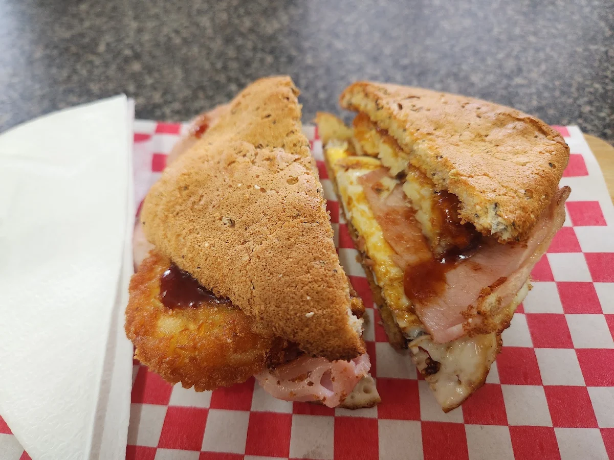 Bacon & Egg Toasted Sandwich