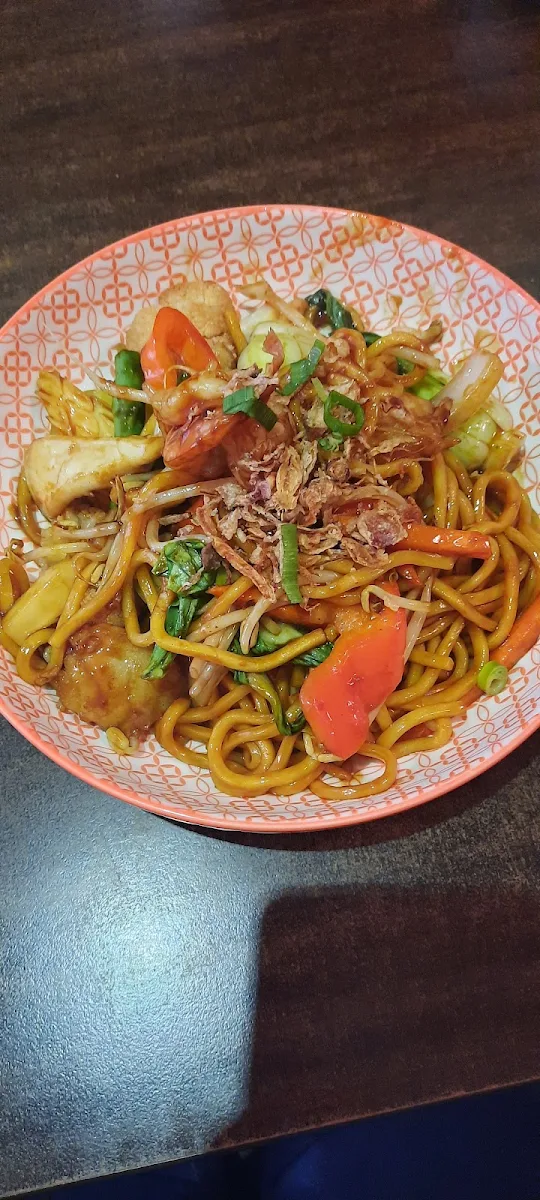 Hokkien Stir Fried Noodles Seafood