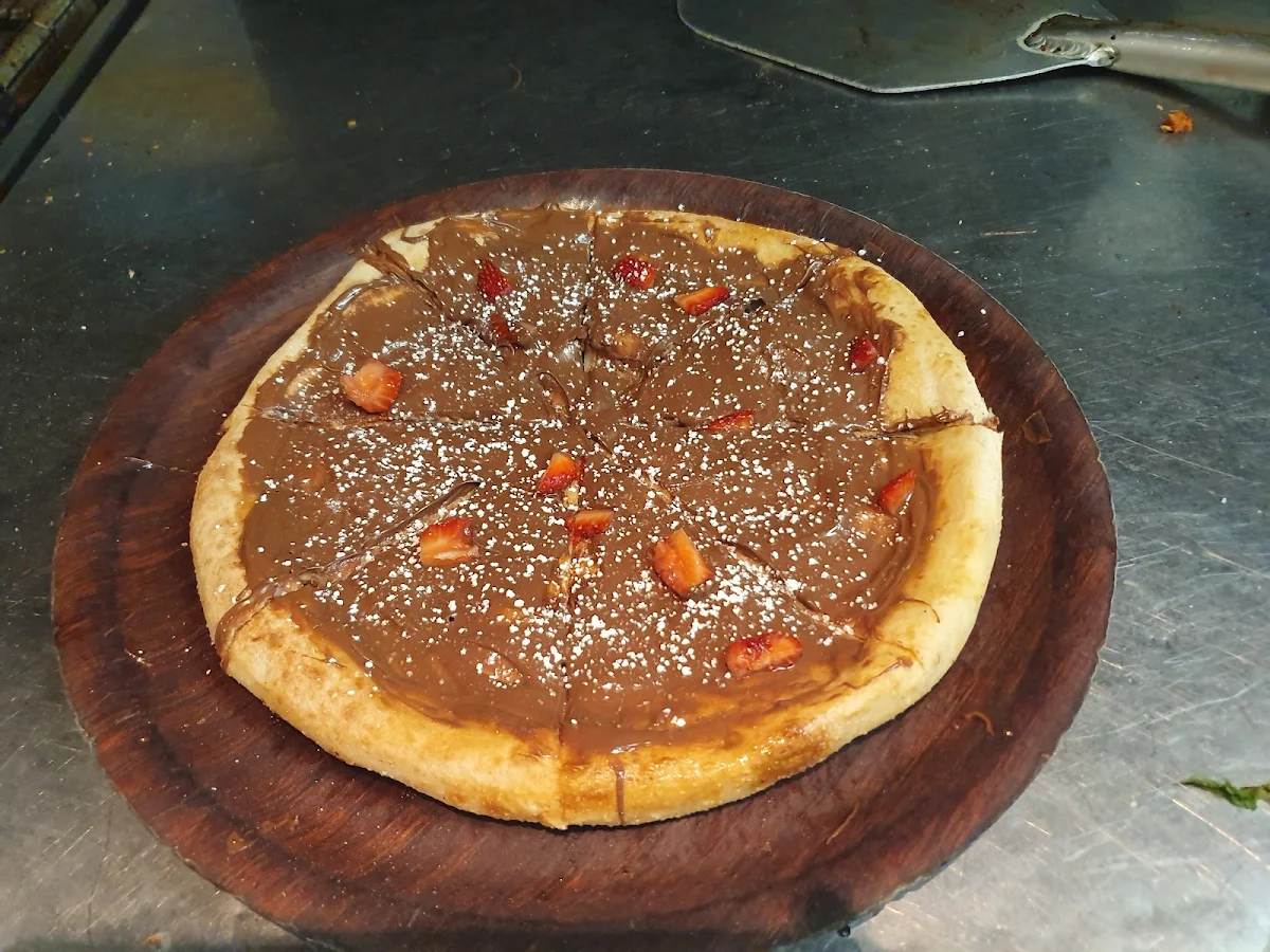 Dessert Pizza – Nutella