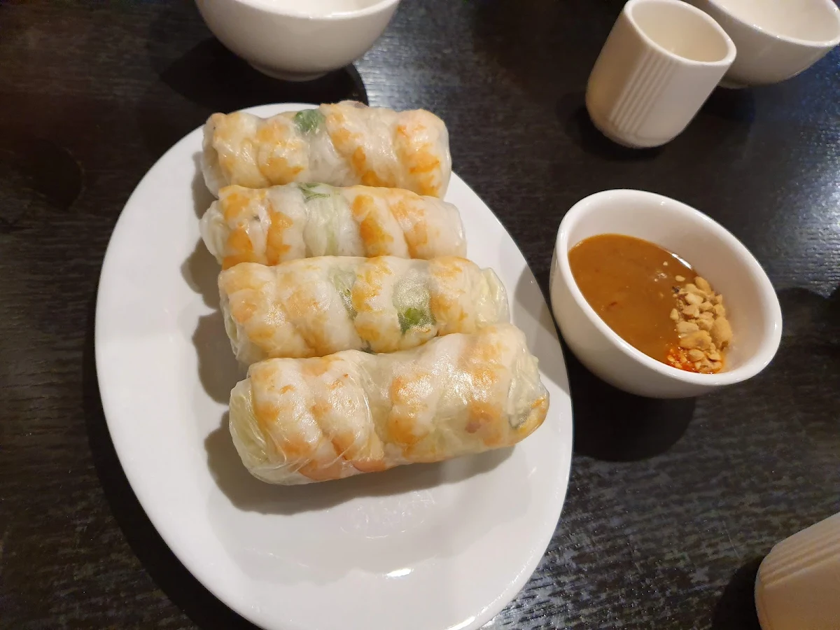 Prawn Rice Paper Rolls, Hao Vinh