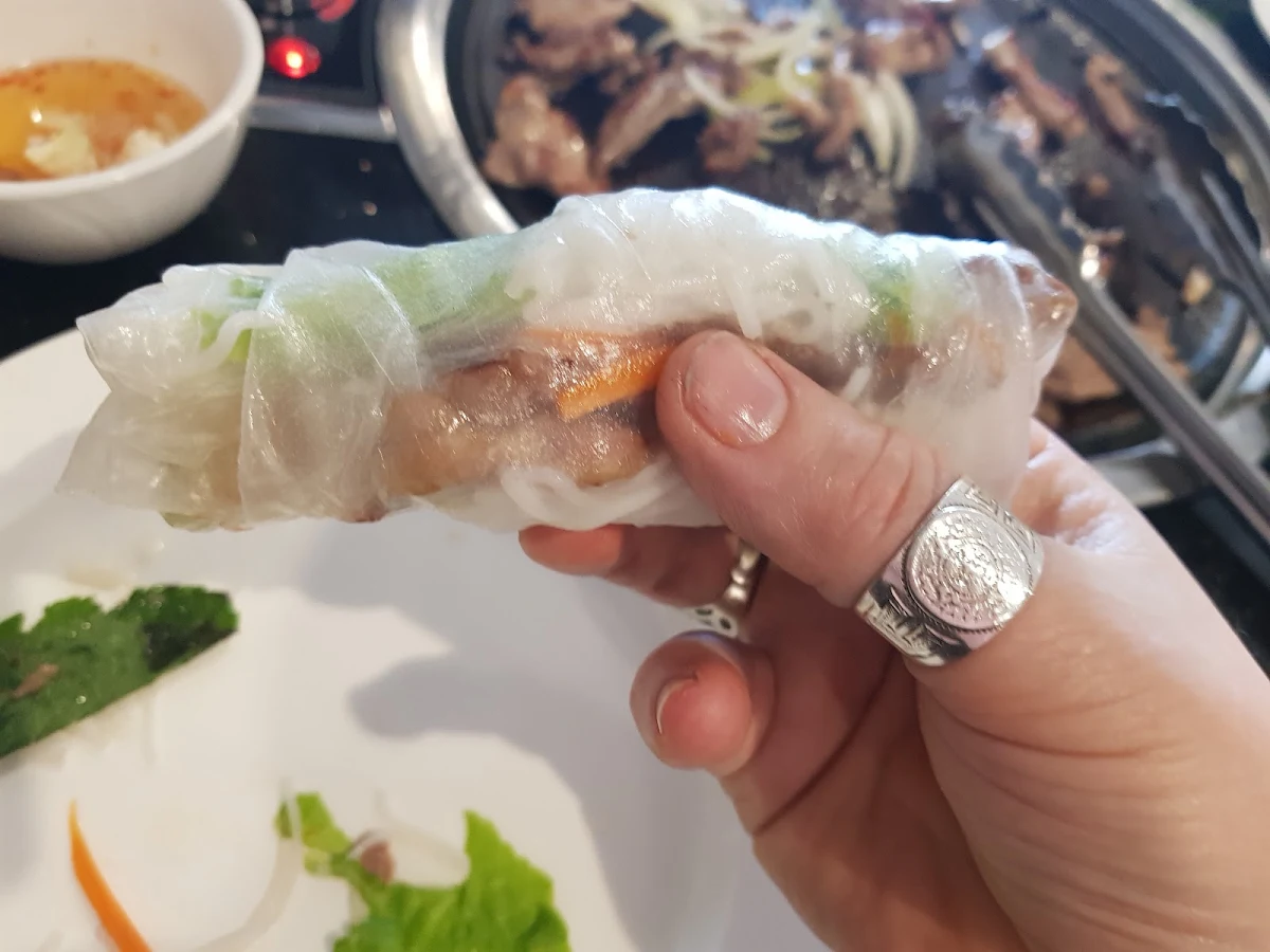 Rice Paper Rolls Roi Cuon, Hao Vinh