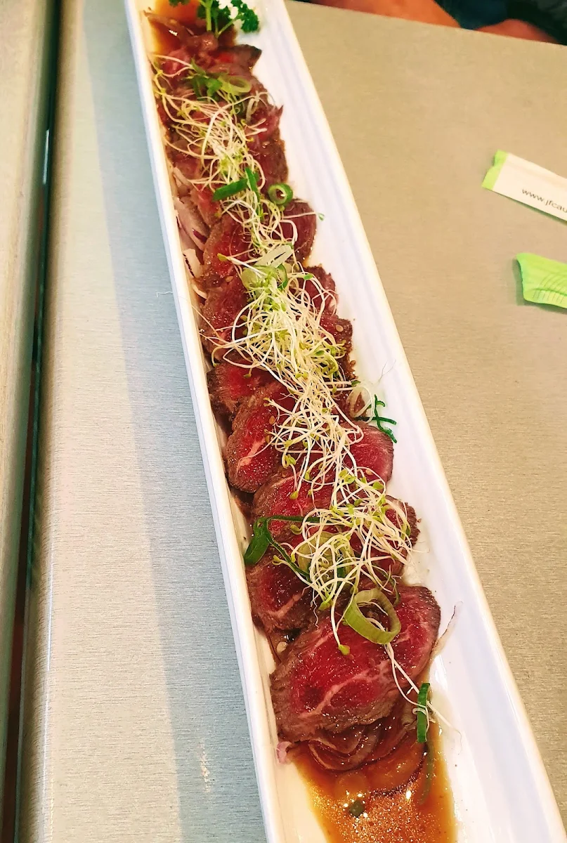 Highlights, Sushi House