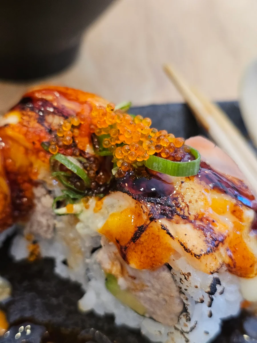 Highlights, Sushi House