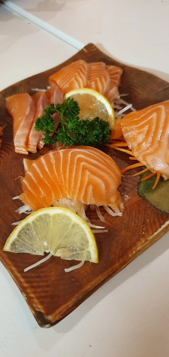 Highlights, Sushi House