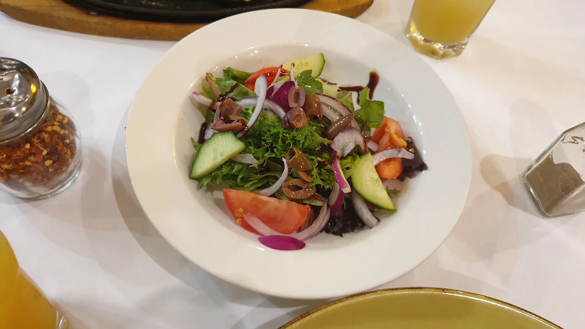 Salad, Café Corretto – Italian Restaurant