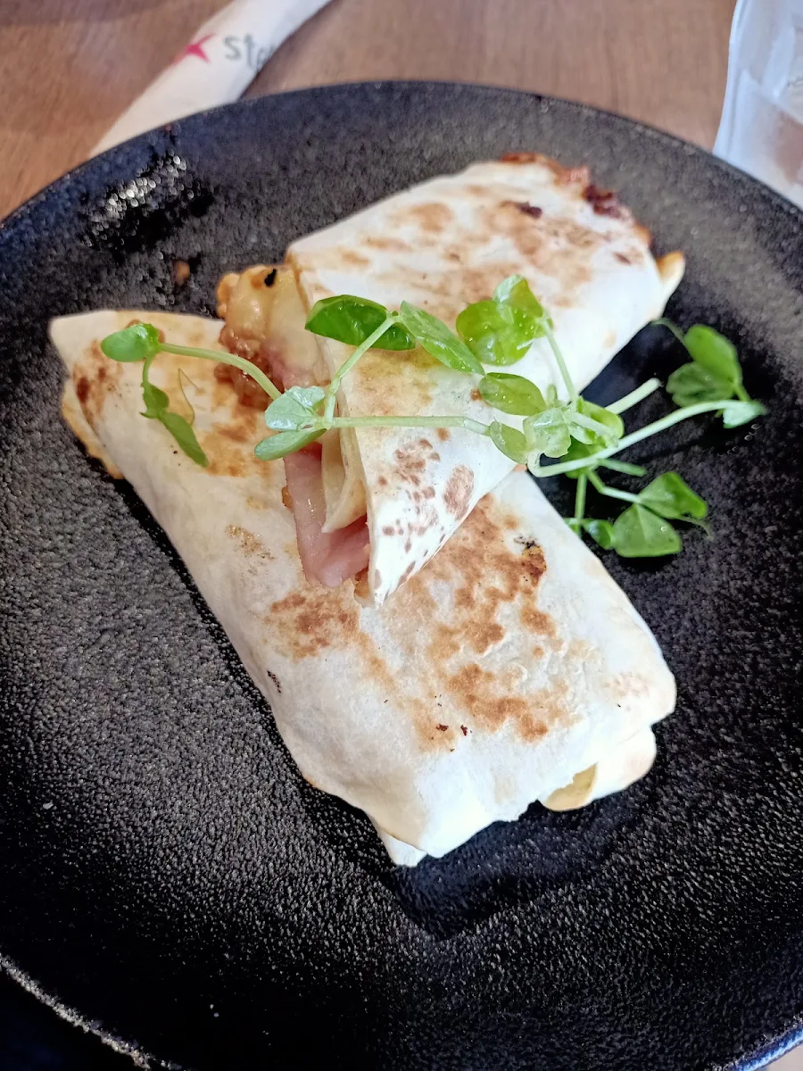 BBQ Breakfast Wrap, Stellarossa Crestmead (Dine In, Drive Thru and Takeaway)