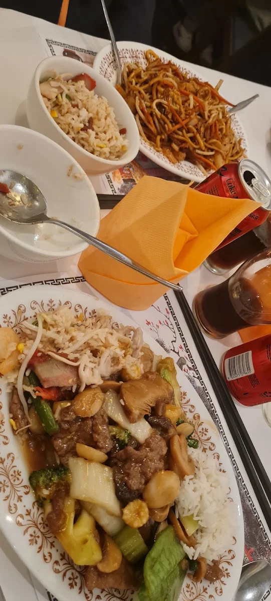 Highlights, Diamond Chinese Restaurant