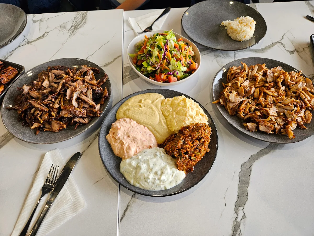 Highlights, Truganina Kebab House