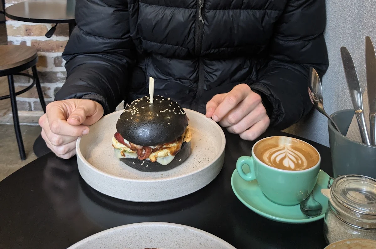 Bacon Egg Roll, Cafe The Bethel