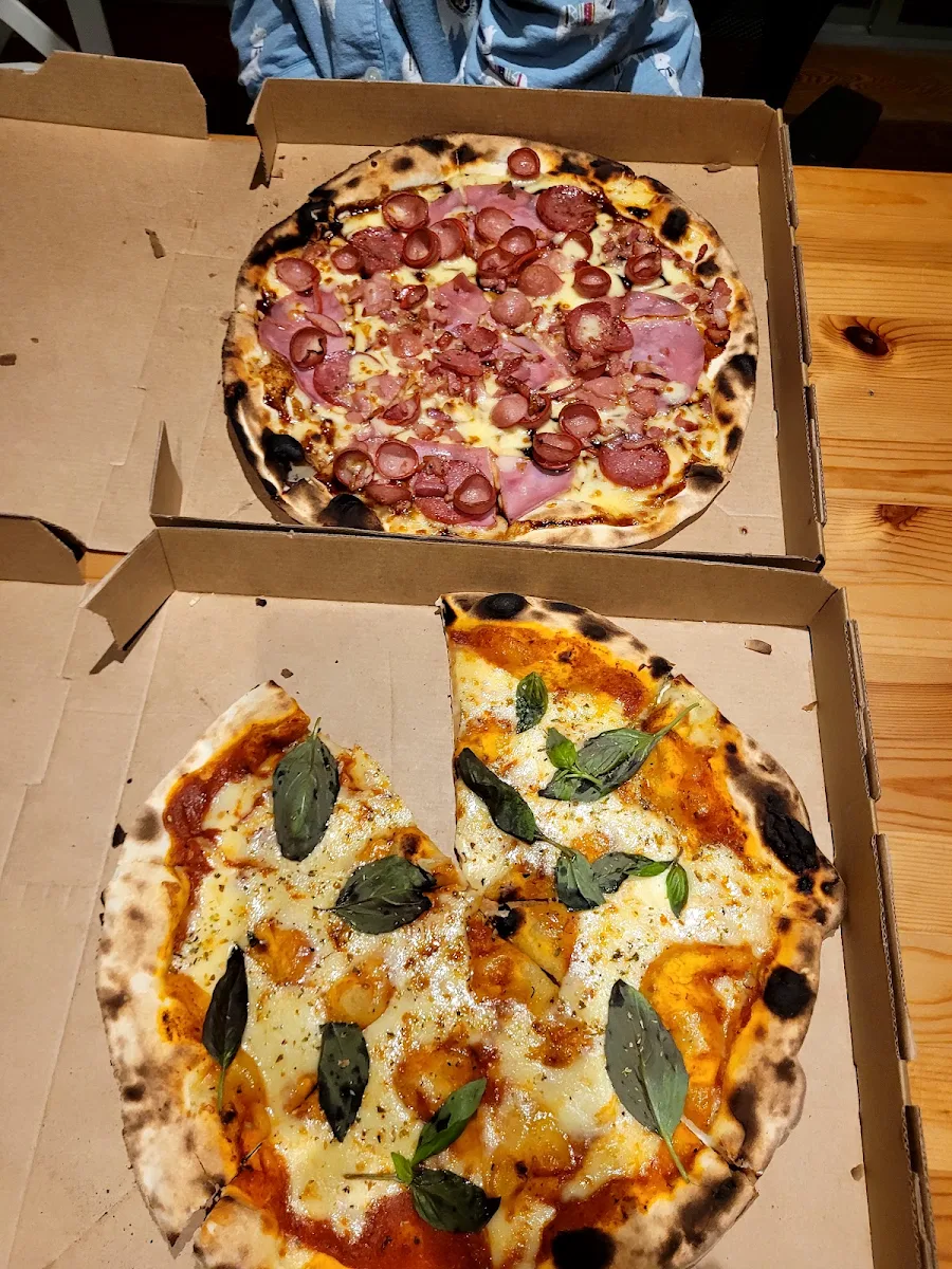 Highlights, Ciao Ciao Pizza