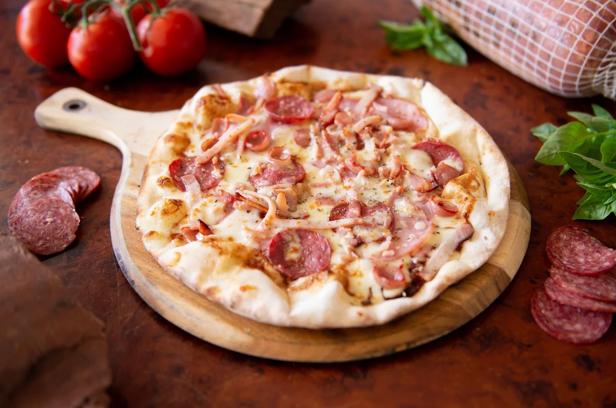 Isabella Meat Lovers, Ciao Ciao Pizza
