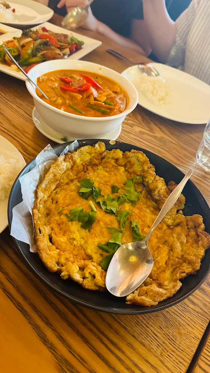 Thai Omelette