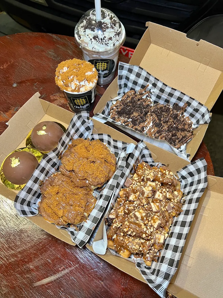 Highlights, Waffle In A Box