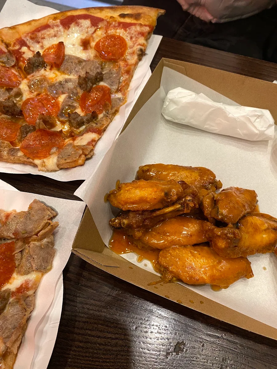 Highlights, Sal's Authentic New York Pizza - Flinders Lane