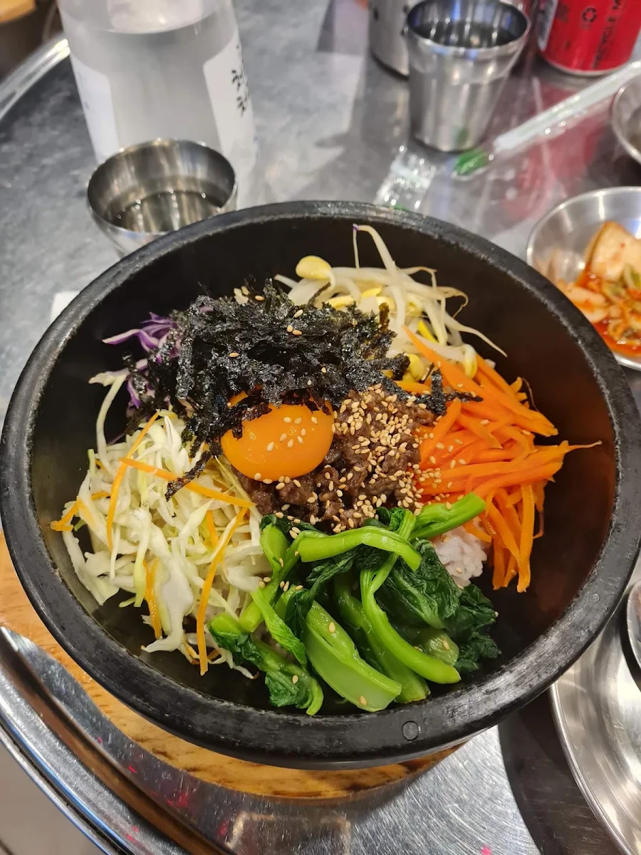 Sogogi Dolsot Bibimbap