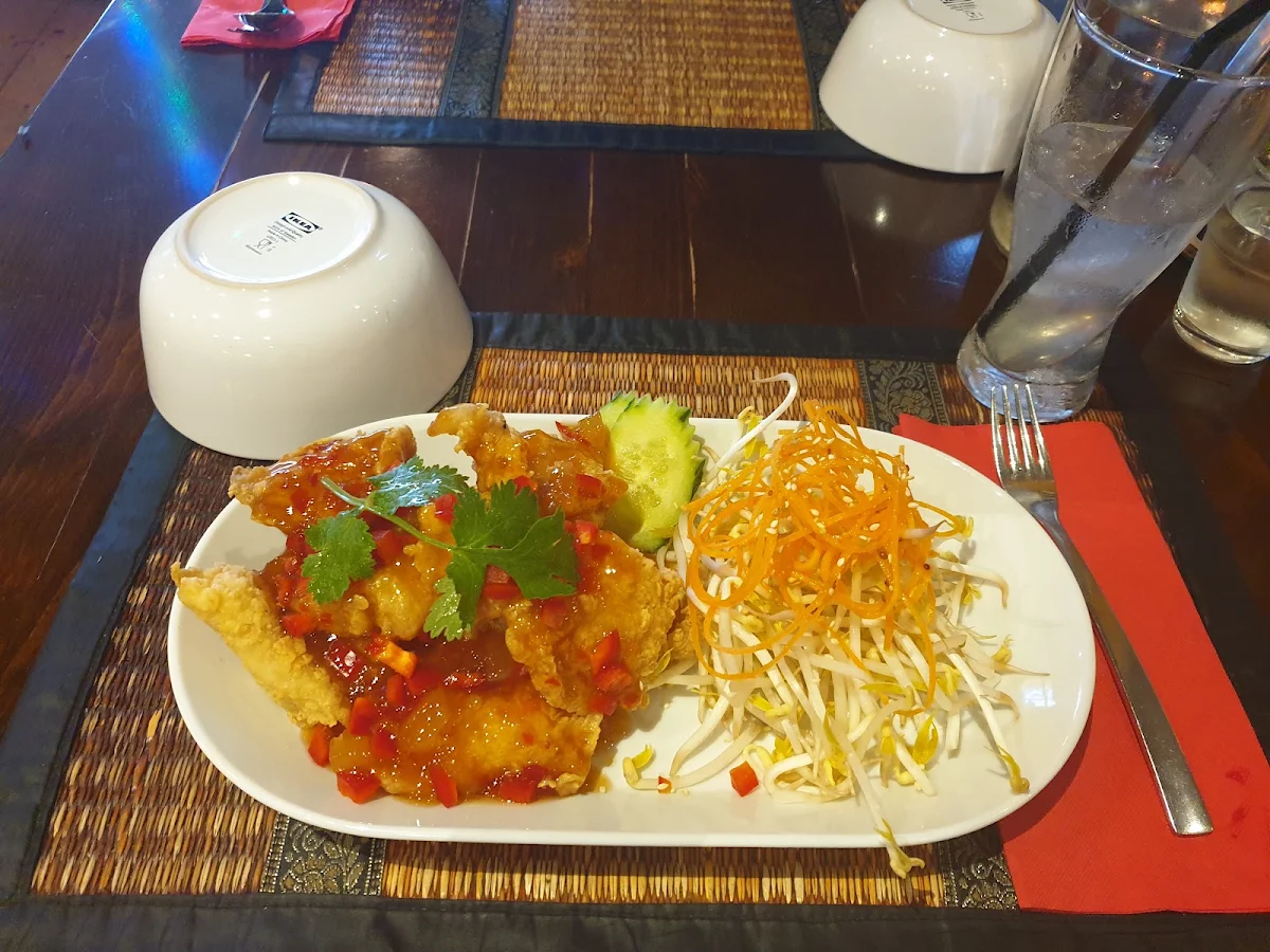 3 Flavour Fish, Lemongrass Thai Port Fairy