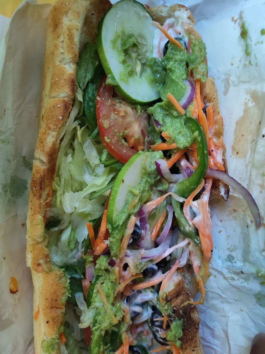 Veggie Delite with Avo