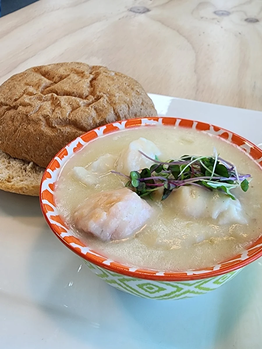 Seafood Chowder, Fish on the Edge