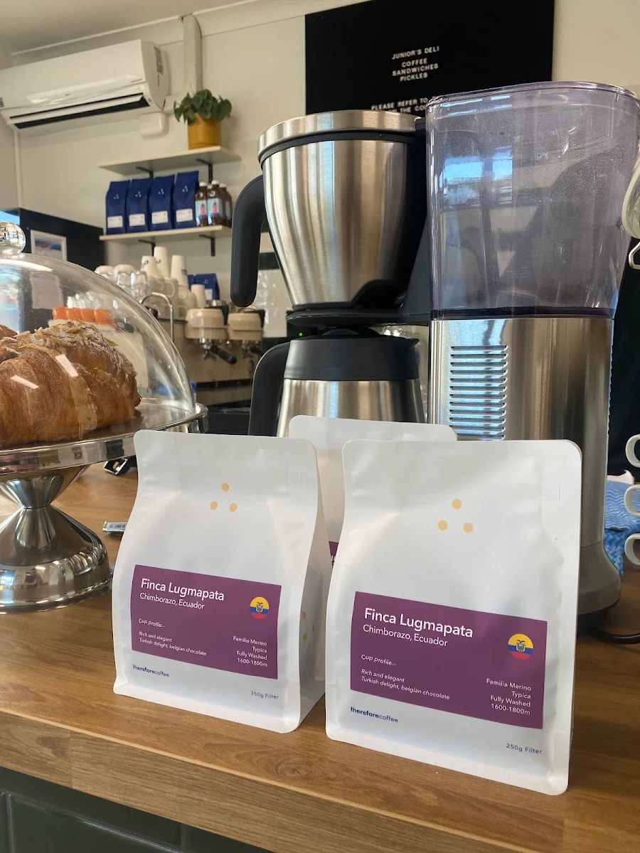 Batch Brew, Junior's Deli - Sandwich & Burger Restaurant