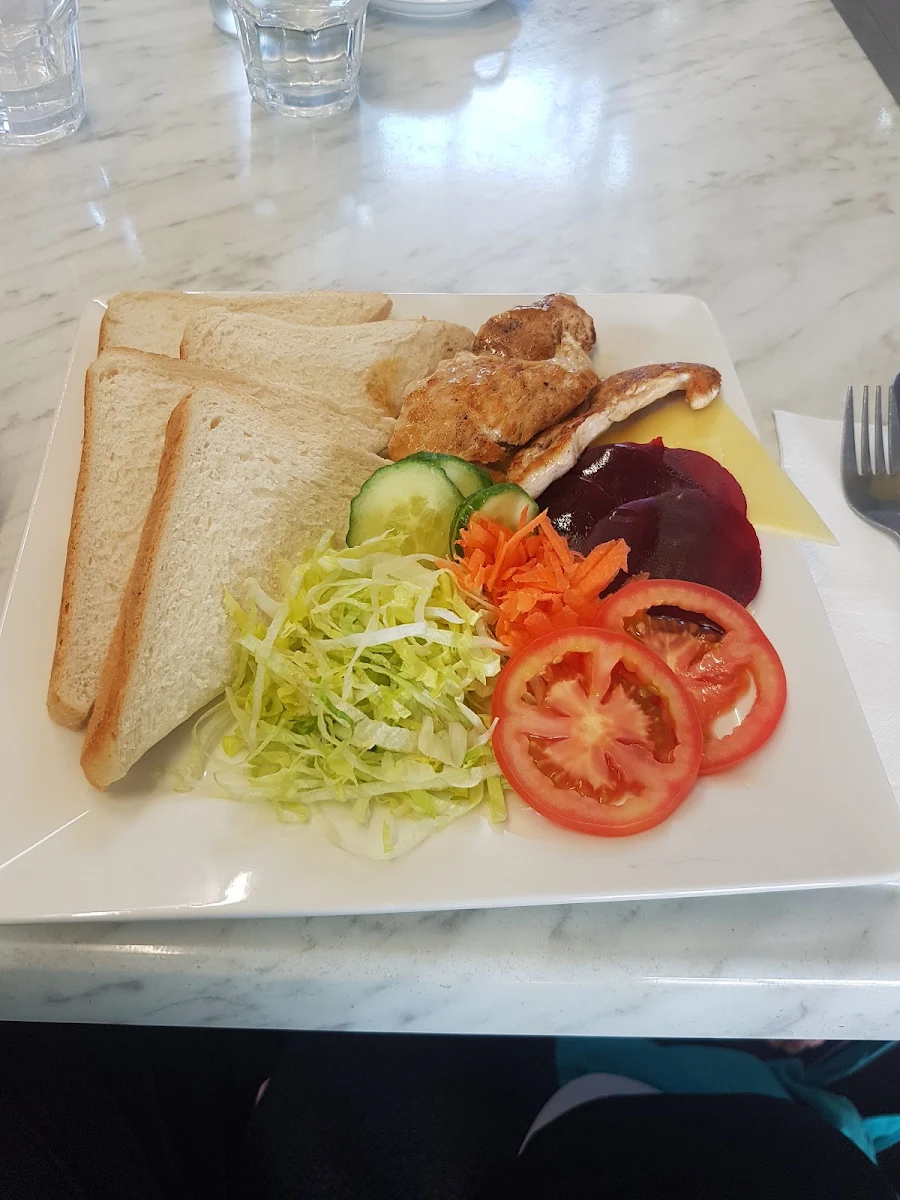 Deconstructed Chicken Sandwich