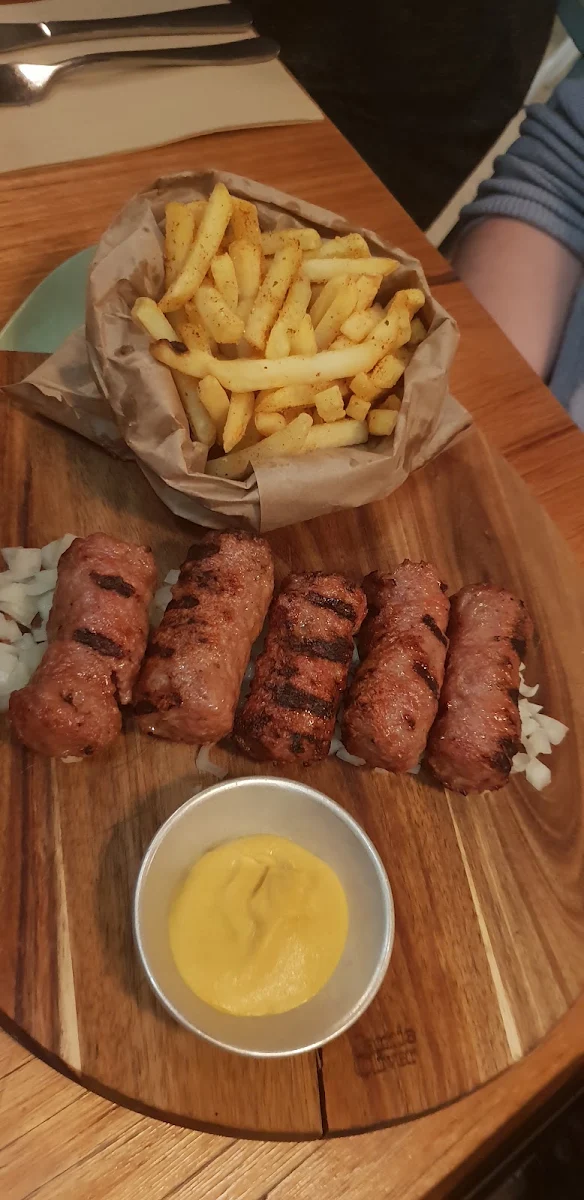 Cevapi, Fabrika by Madera