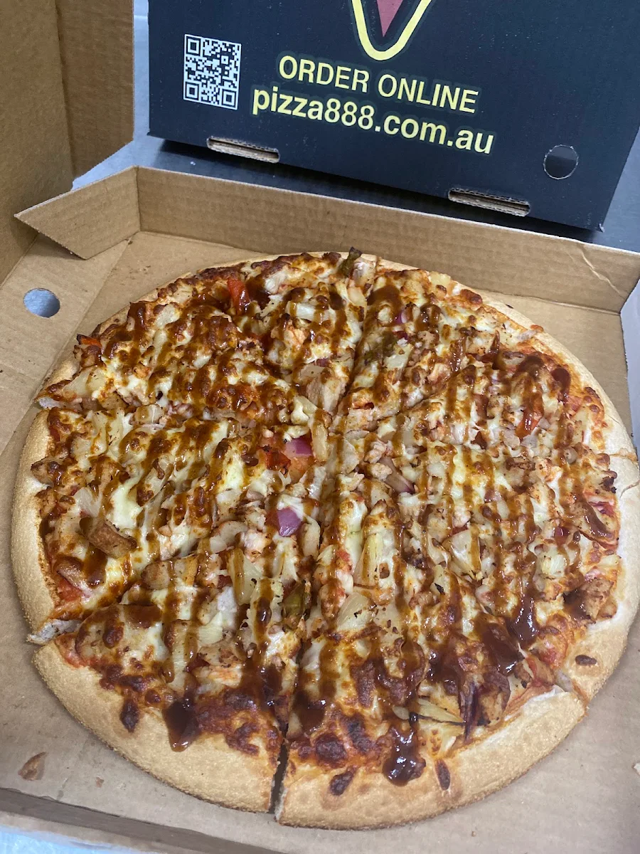 Highlights, Pizza 888 Caroline Springs