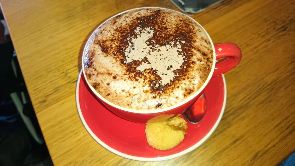 Cappuccino, Waves Cafe