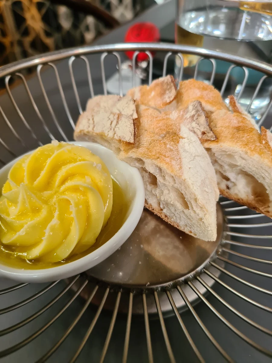 Bread, Frederic