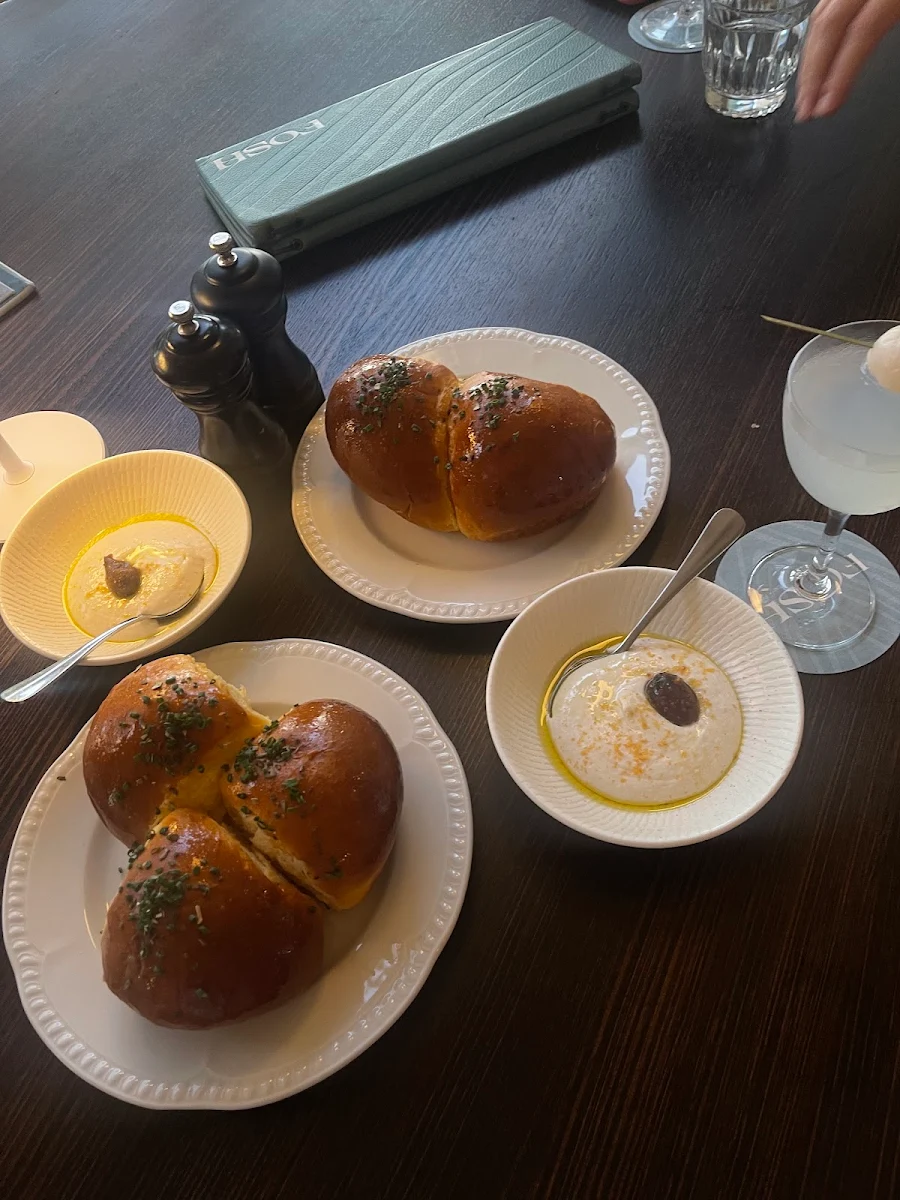 Brioche, Fosh Bar & Restaurant