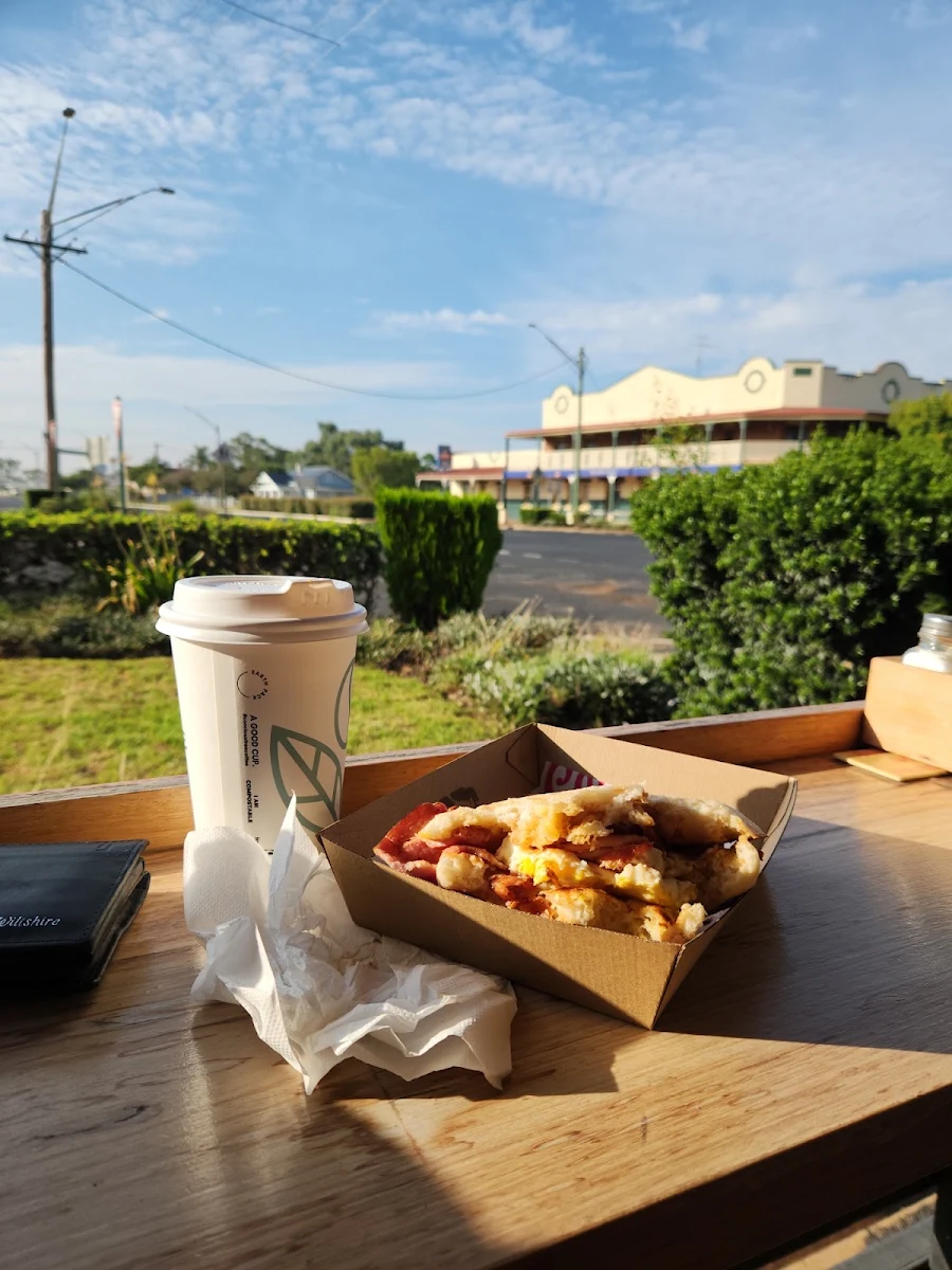 Highlights, Cafe 2823