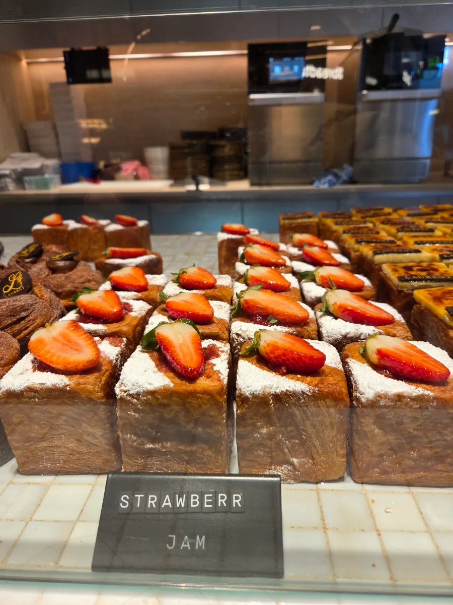 Highlights, Croissant Bar by Laurent