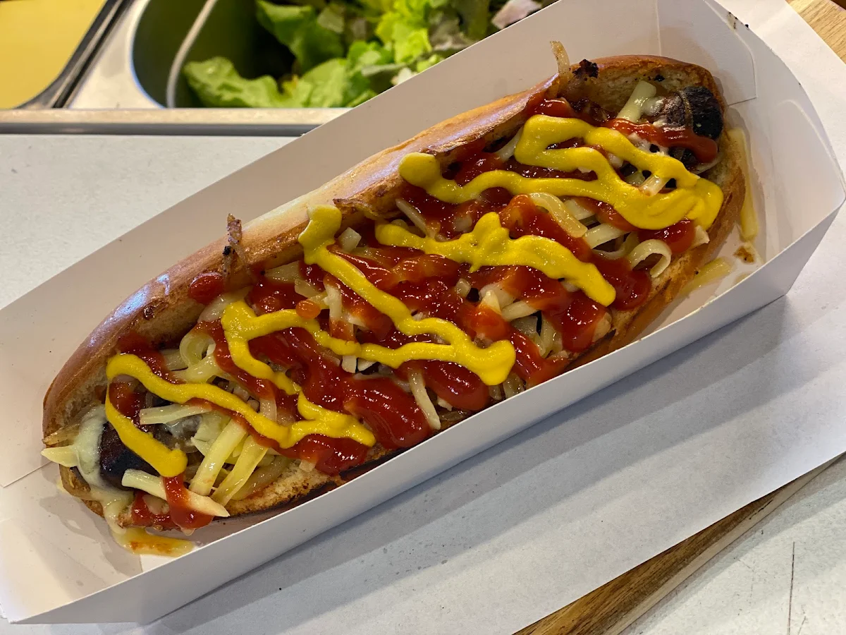 Smokin’S Super Special Hotdog
