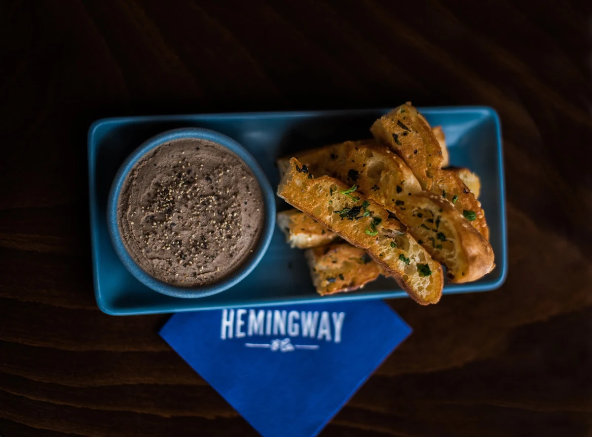 Highlights, Hemingway & Co.