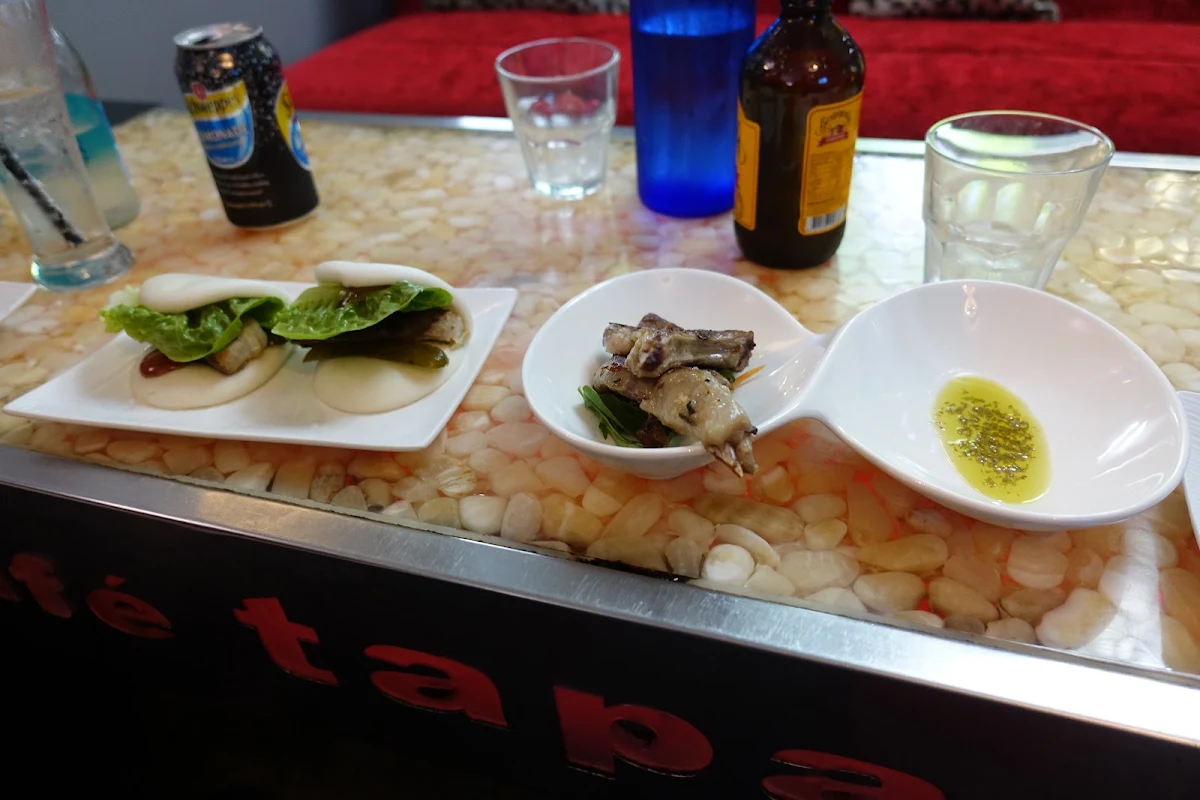 Pork Belly Bao Lamb Cutlets