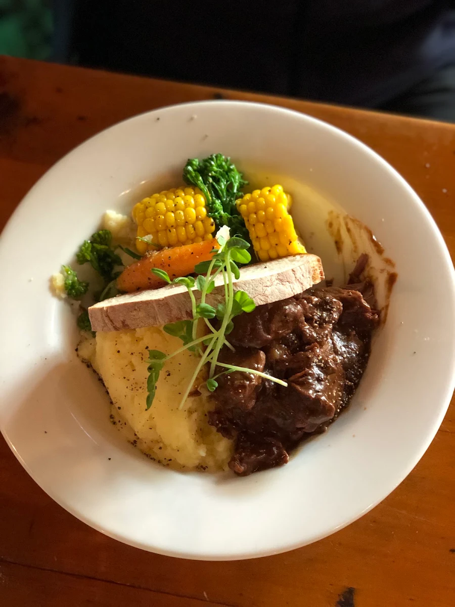 Casserole, D'Arcy Arms