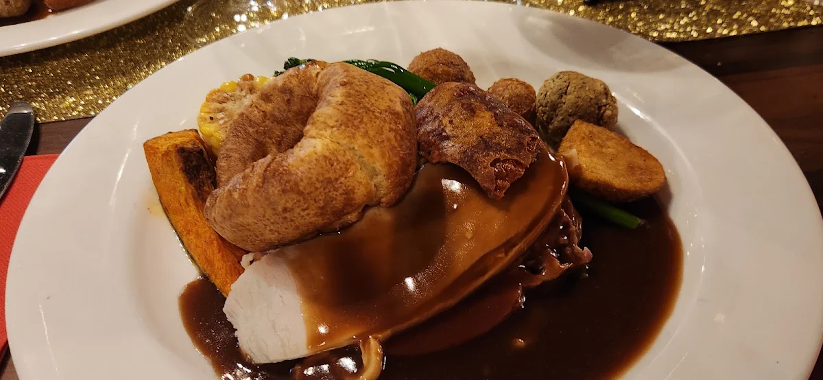 Christmas Roast, D'Arcy Arms