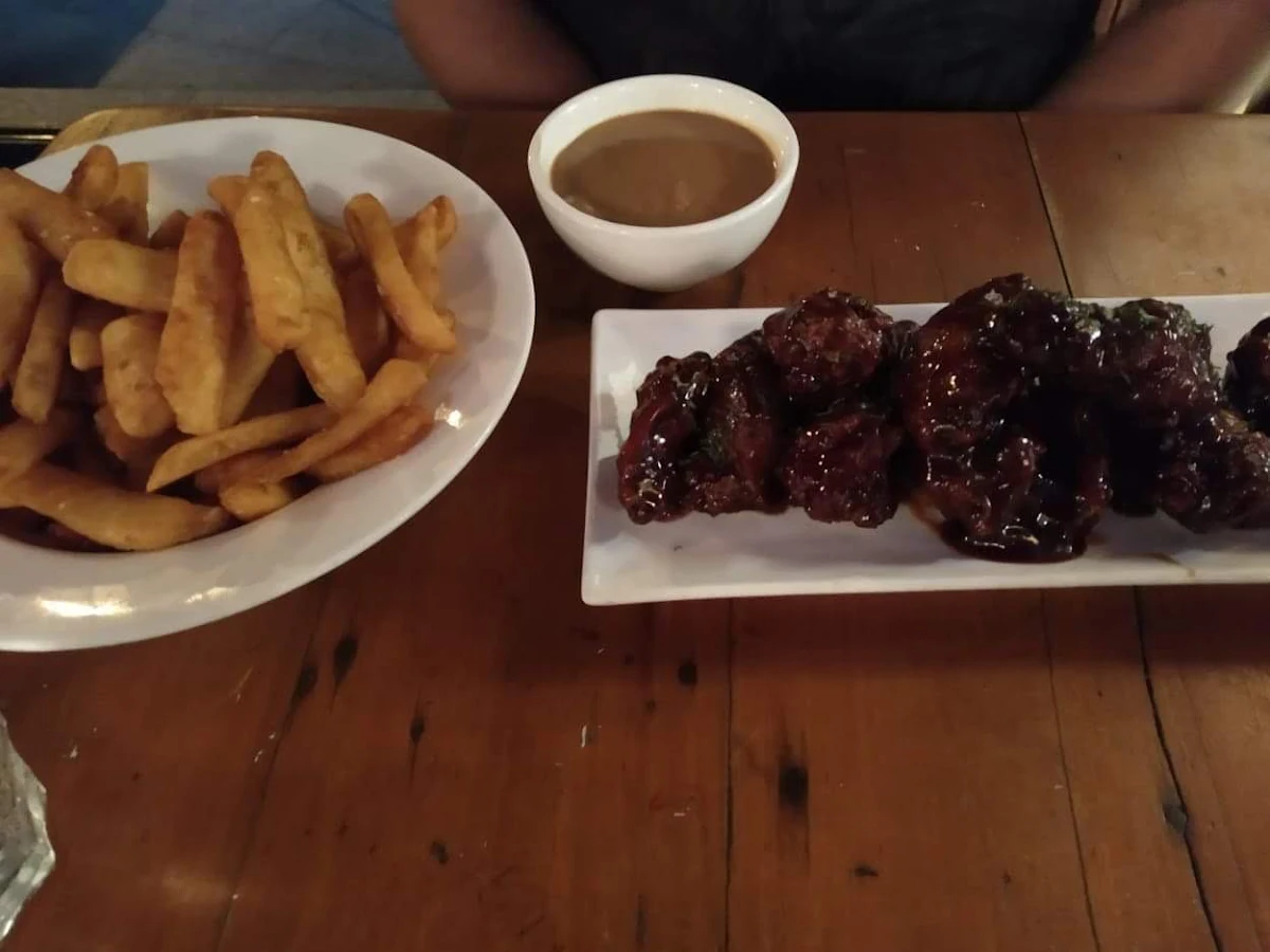 Wings BBQ Sauces, D'Arcy Arms