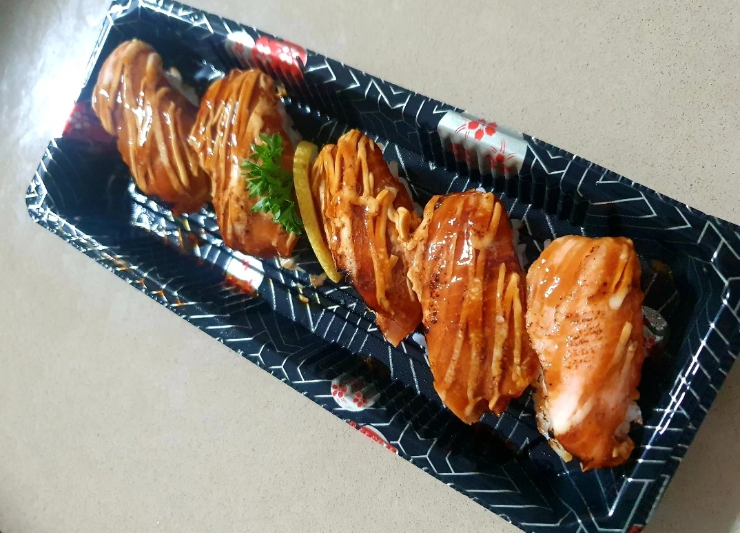 Highlights, Elara Sushi