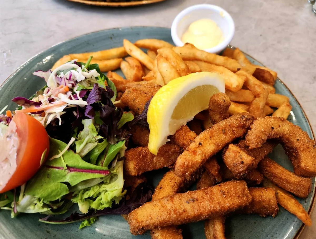 Highlights, Pink Hill Hotel Bistro