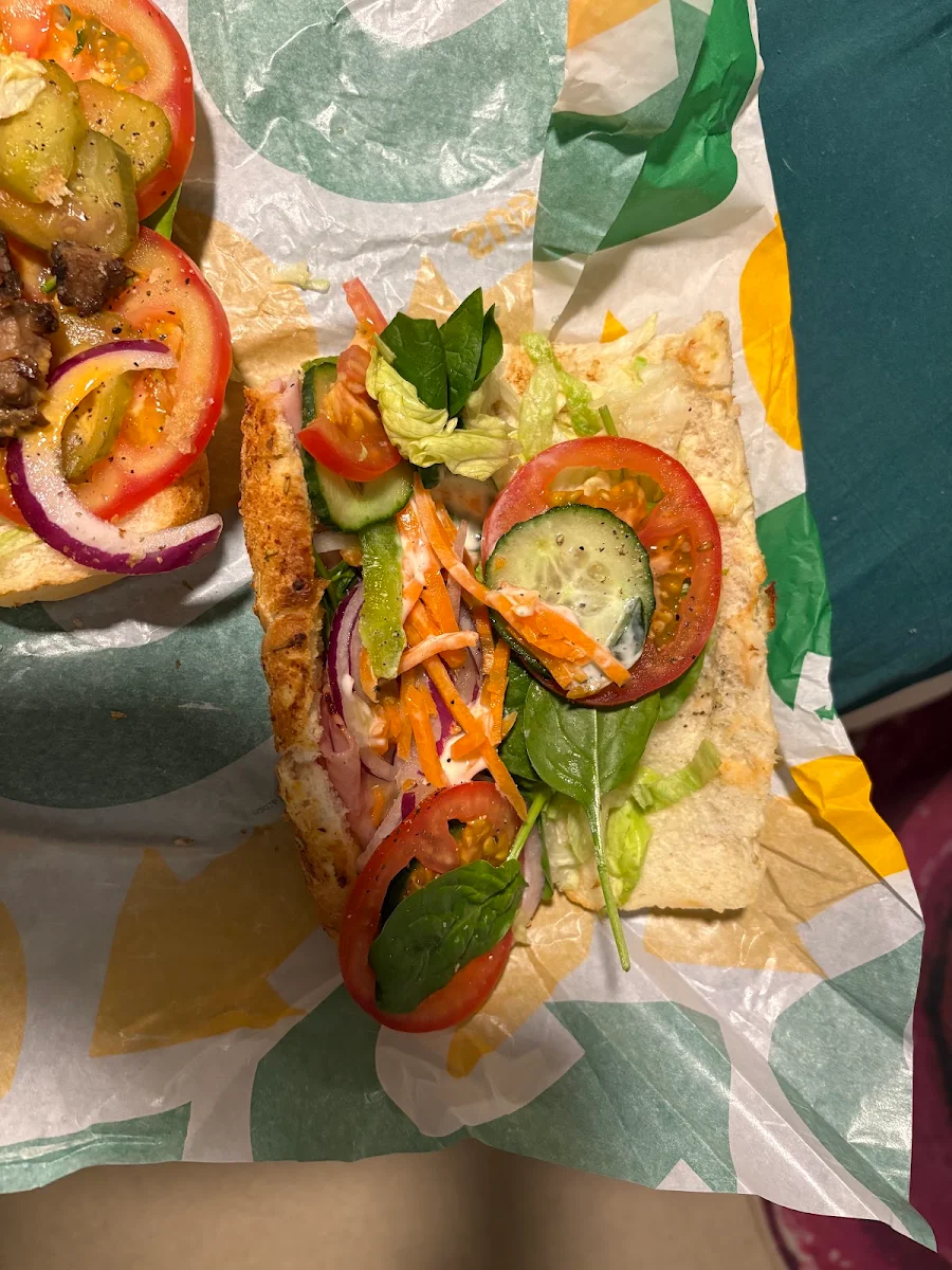 Veggie Delite with Avo