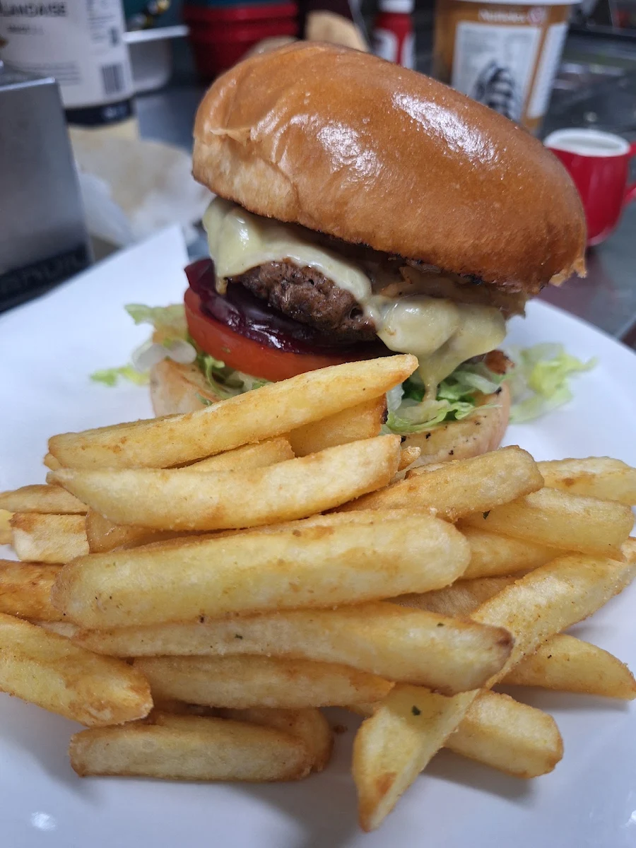 Highlights, Cafe Monalisa